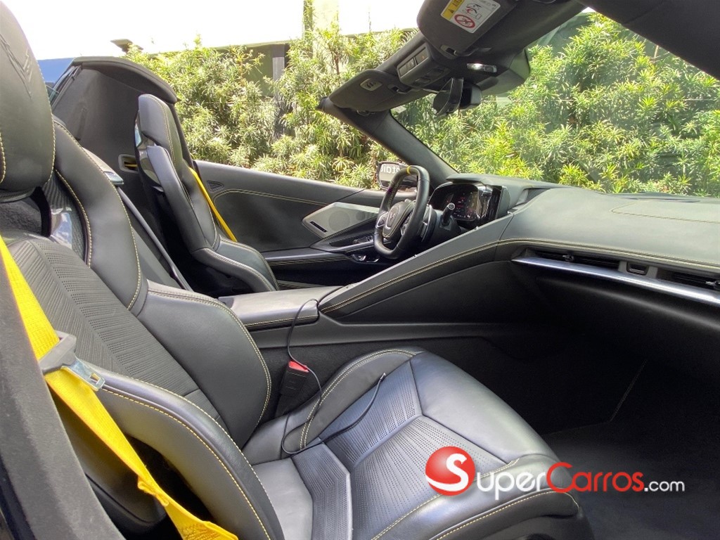 2021 Chevrolet Corvette Z51 Convertible — foto 7 / 10