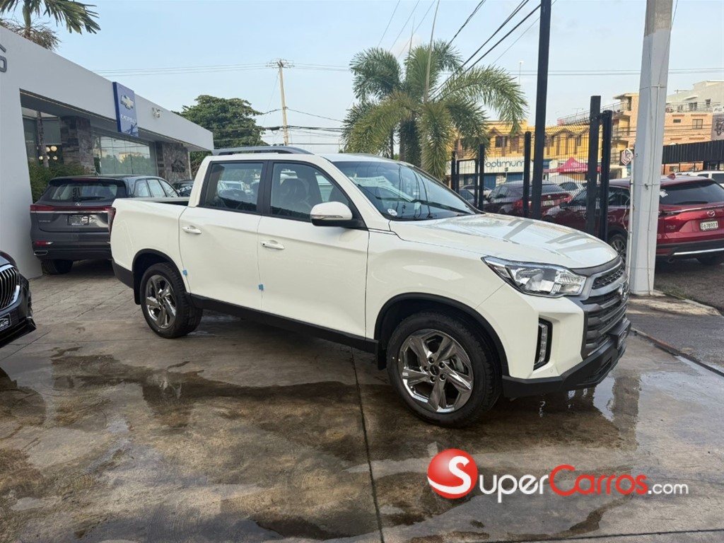 2026 KGM Musso ADVENTURE — foto 2 / 8