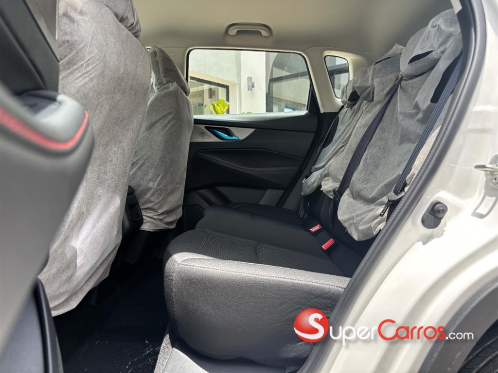 2027 Changan CS 35 — foto 5 / 8