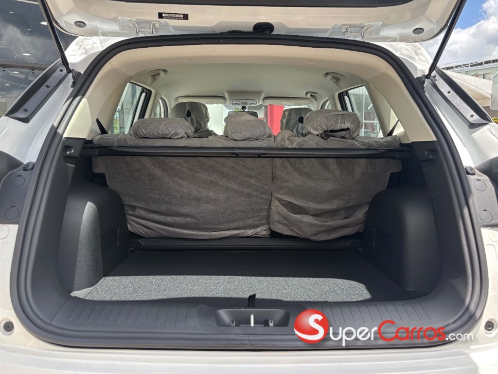 2027 Changan CS 35 — foto 8 / 8