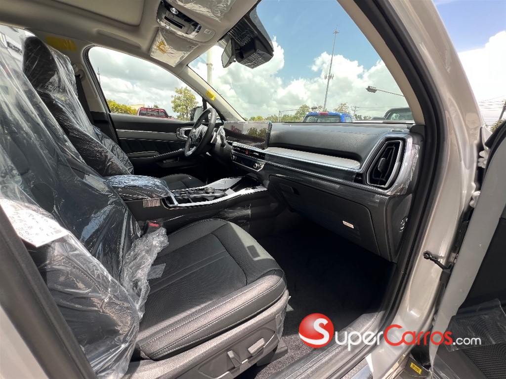 2027 Kia Sorento Limited — foto 7 / 12