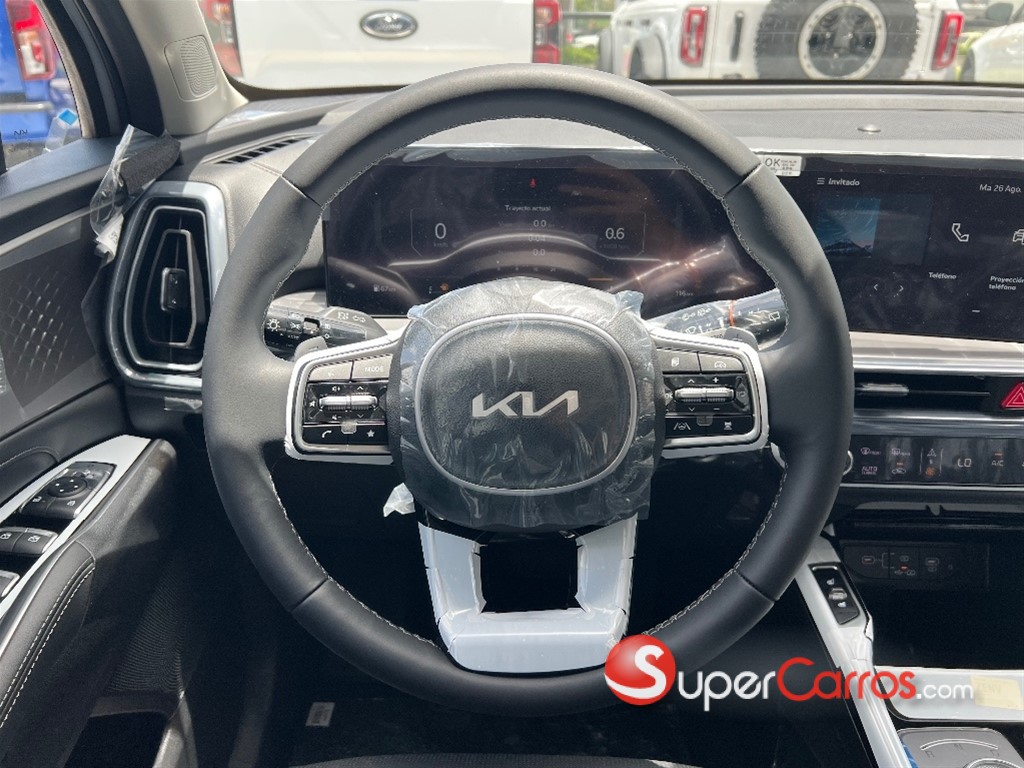 2027 Kia Sorento Limited — foto 10 / 12