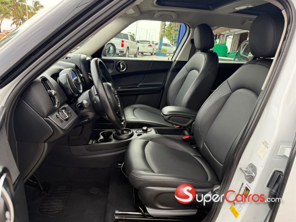 2019 Mini Cooper Countryman — foto 7 / 12