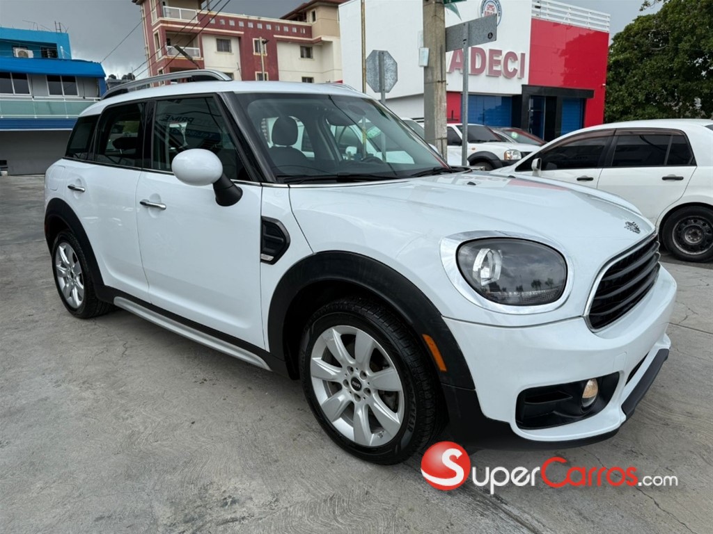 2019 Mini Cooper Countryman — foto 11 / 12