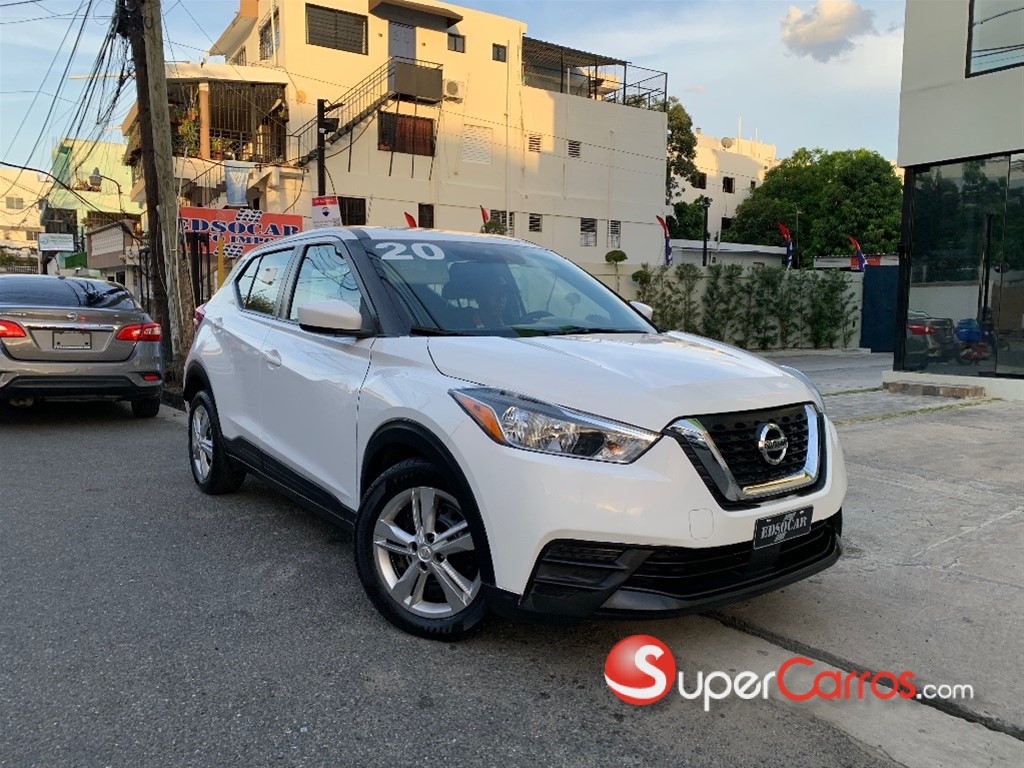 2020 Nissan Kicks