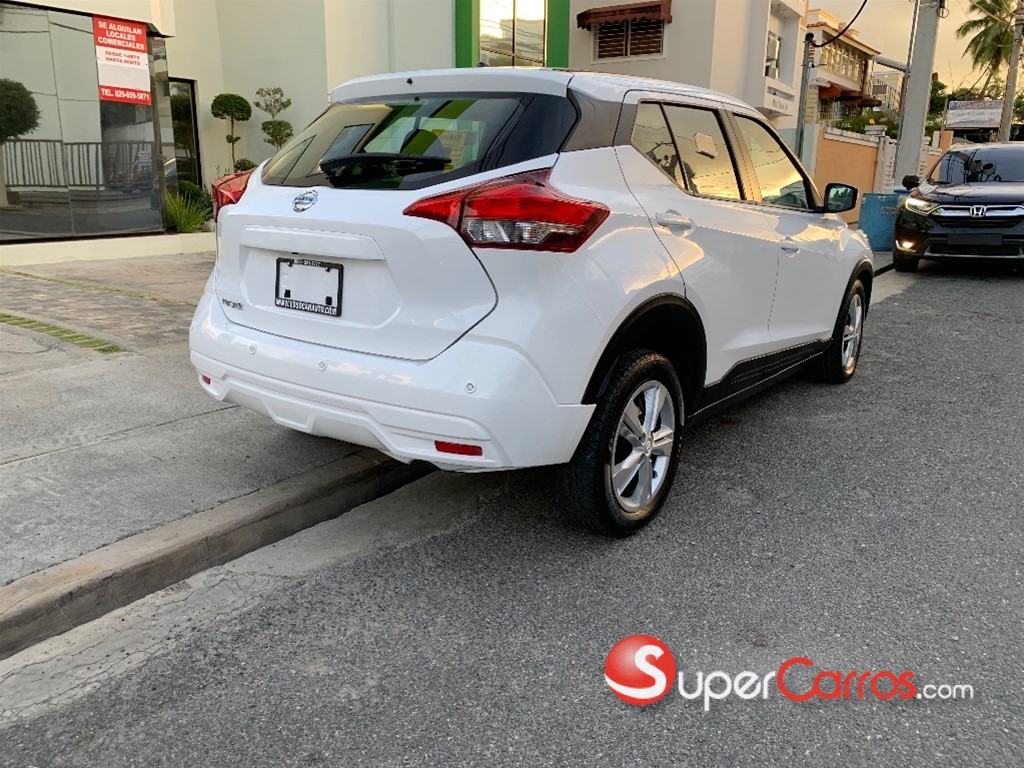 2020 Nissan Kicks — foto 3 / 11