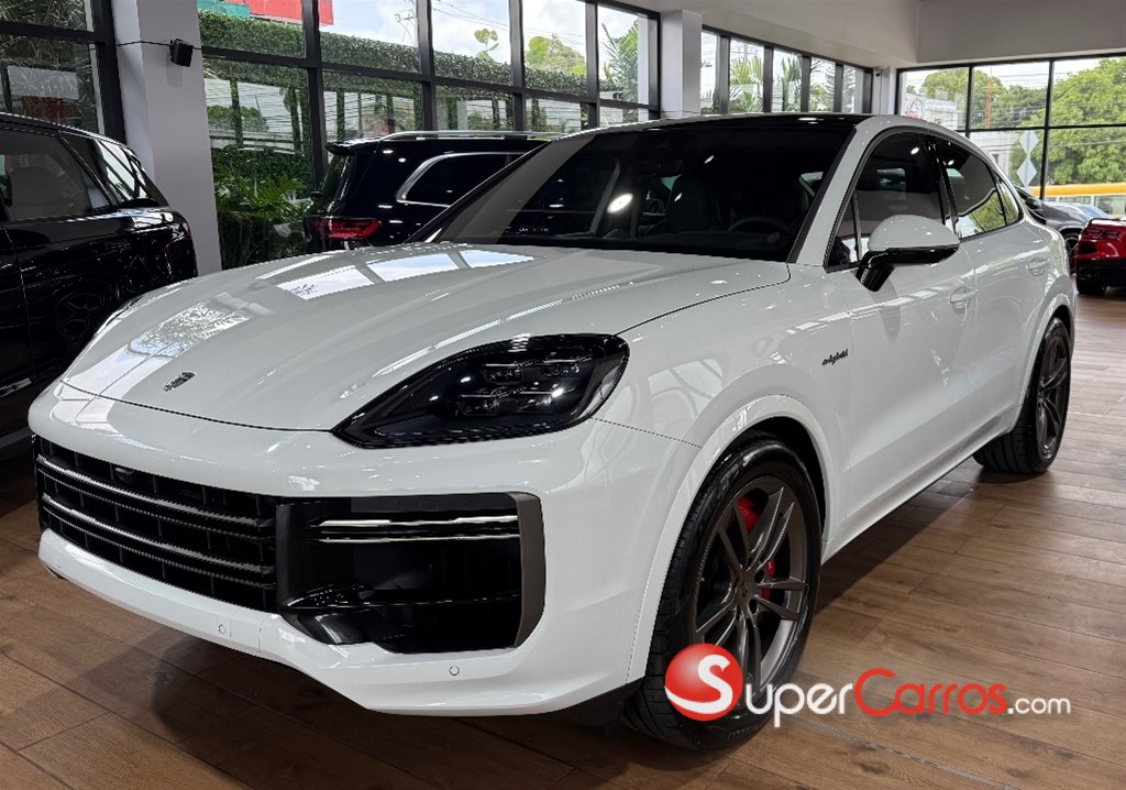 2025 Porsche Cayenne Turbo