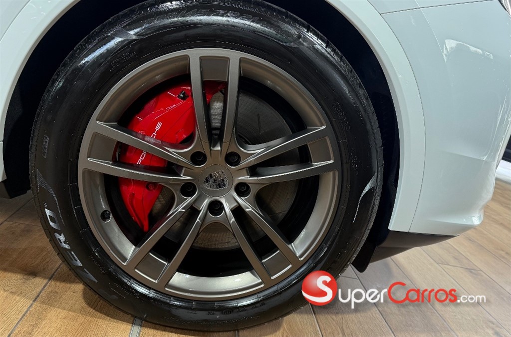 2025 Porsche Cayenne Turbo — foto 3 / 11