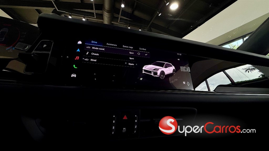 2025 Porsche Cayenne Turbo — foto 7 / 11