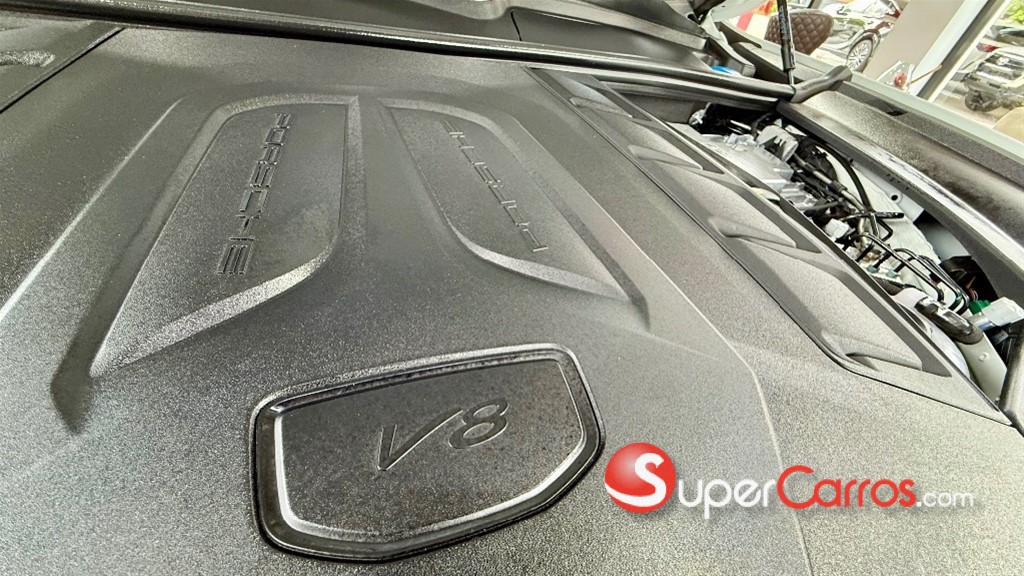2025 Porsche Cayenne Turbo — foto 10 / 11