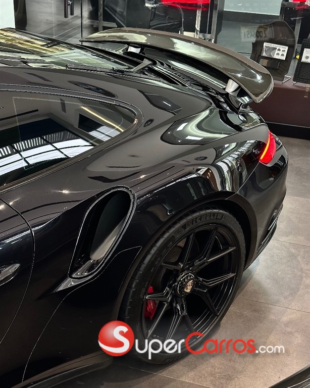 2018 Porsche 911 Turbo — foto 9 / 12