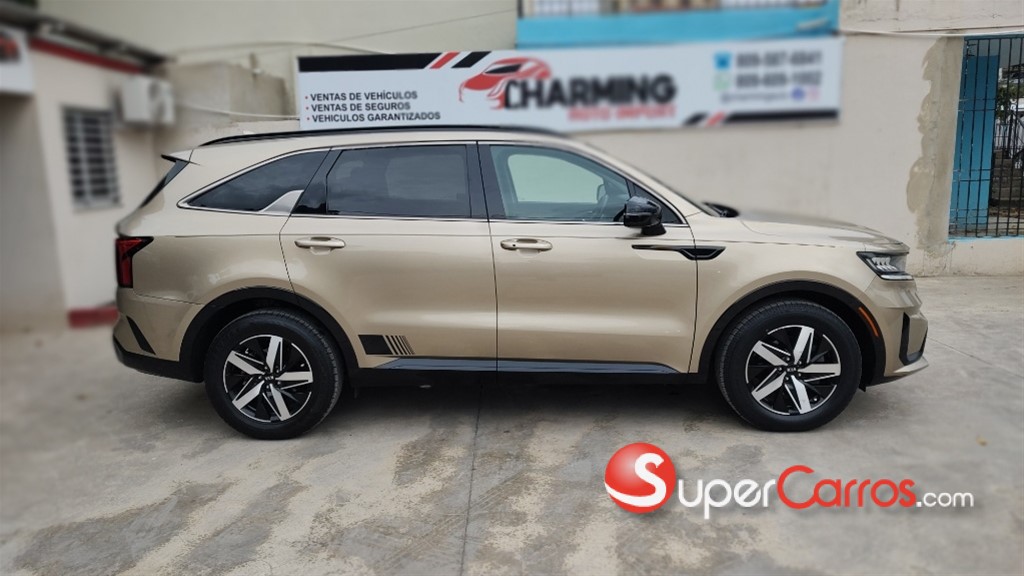 2021 Kia Sorento S — foto 2 / 11