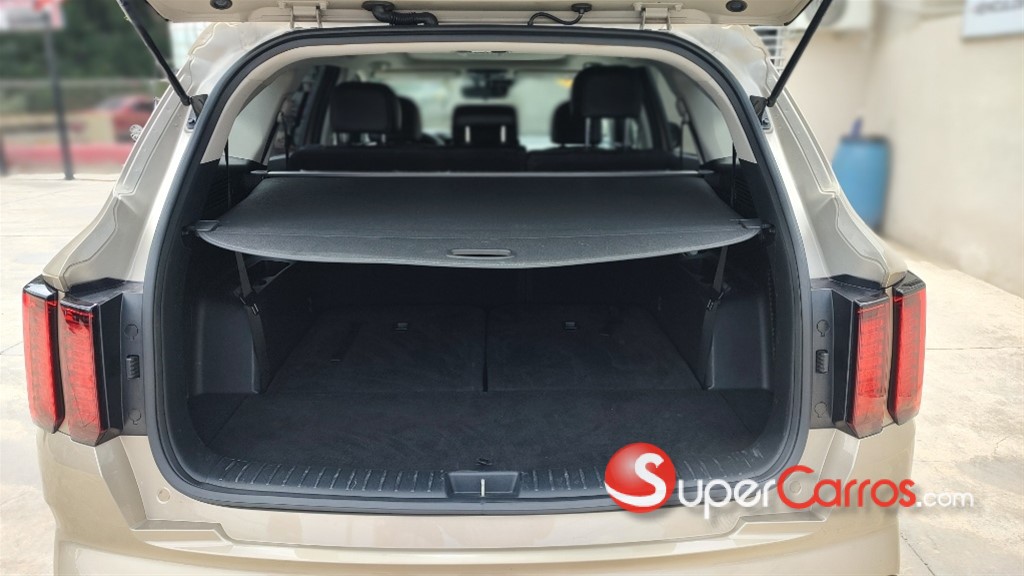 2021 Kia Sorento S — foto 8 / 11