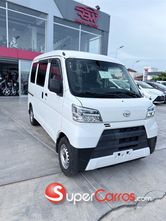 2021 Daihatsu Hijet — foto 4 / 11