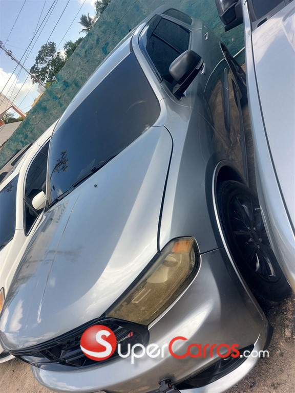 2014 Dodge Durango SXT — foto 2 / 8