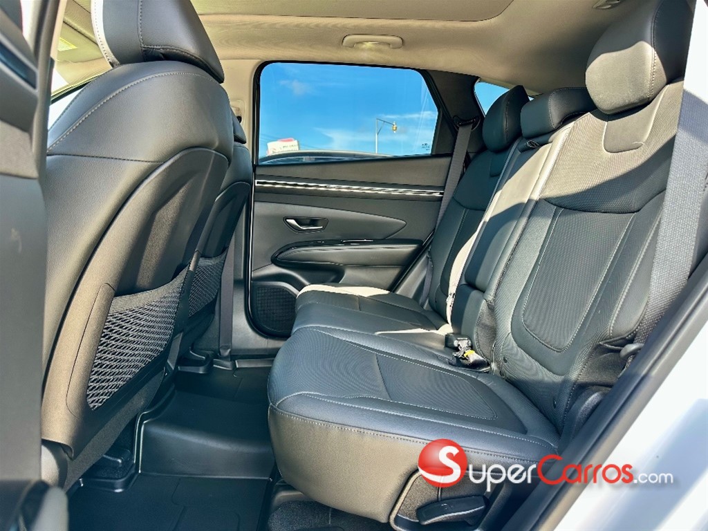 2022 Hyundai Tucson LIMITED — foto 9 / 12