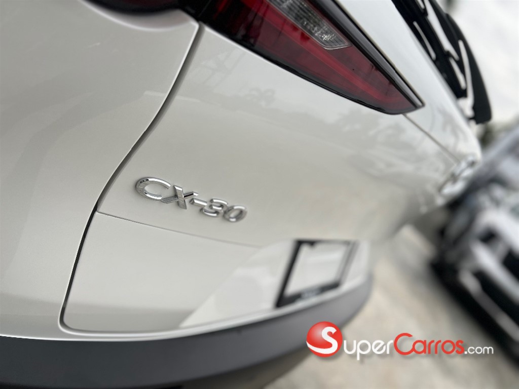 2026 Mazda CX-30 GT — foto 7 / 12