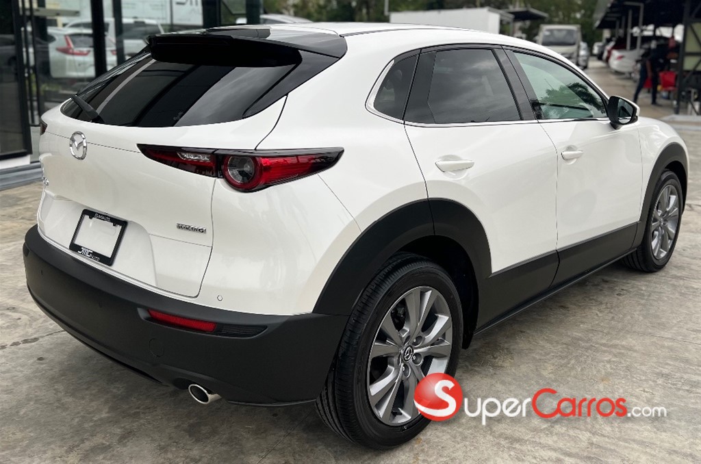 2026 Mazda CX-30 GT — foto 10 / 12