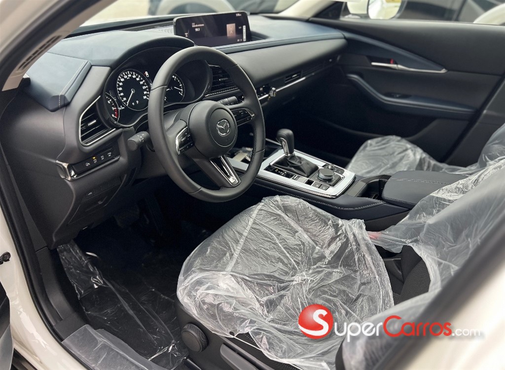 2026 Mazda CX-30 GT — foto 11 / 12