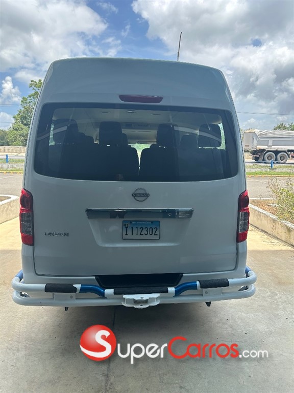 2024 Nissan Urvan — foto 5 / 10