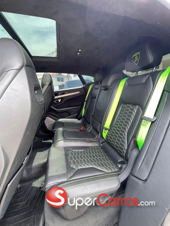 2019 Lamborghini Urus — foto 5 / 7