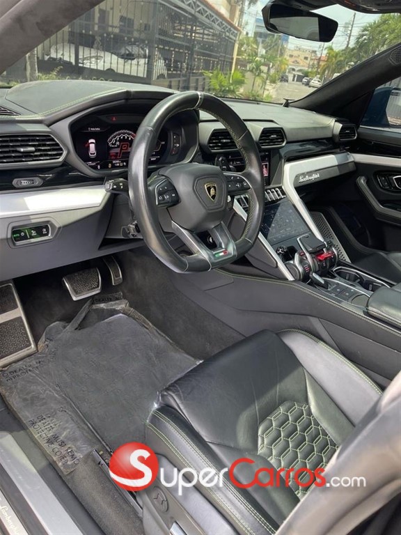 2019 Lamborghini Urus — foto 7 / 7