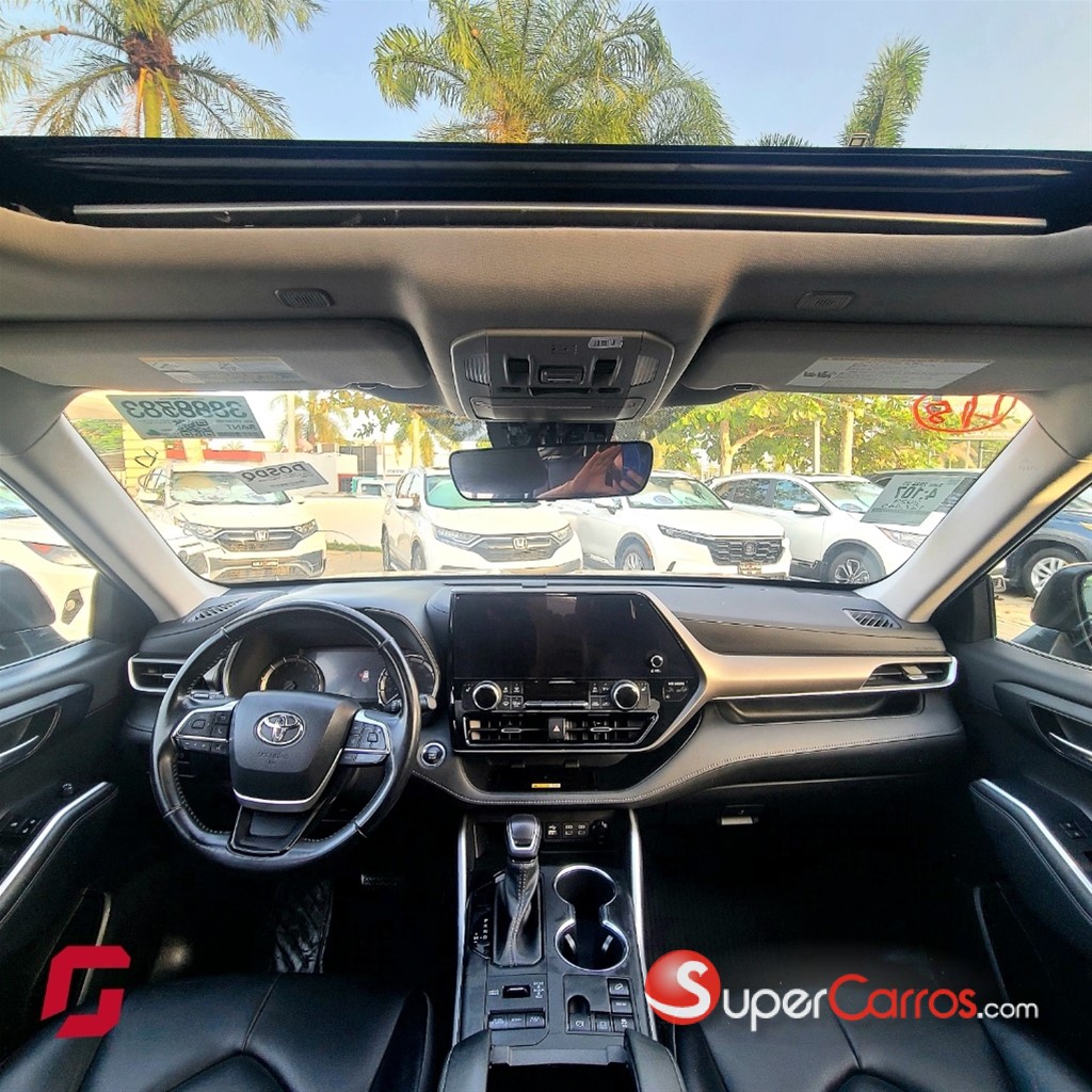 2023 Toyota Highlander XLE — foto 8 / 10