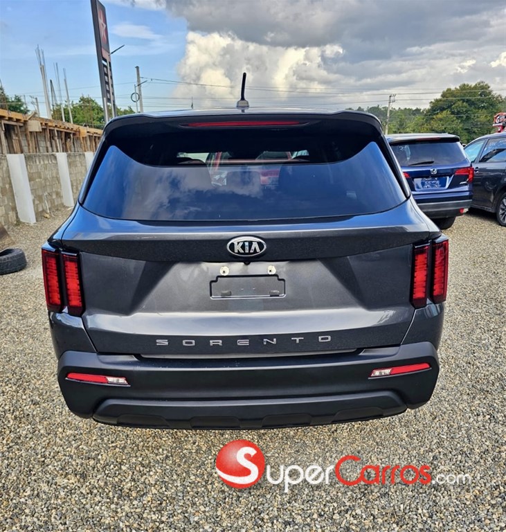 2021 Kia Sorento LX — foto 5 / 11