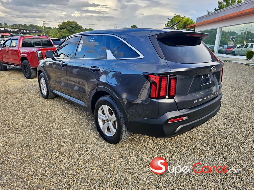2021 Kia Sorento LX — foto 6 / 11