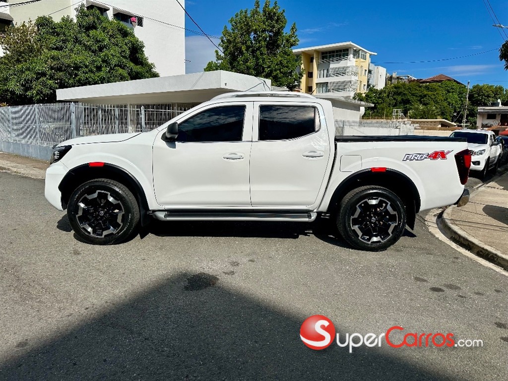 2021 Nissan Frontier — foto 5 / 12