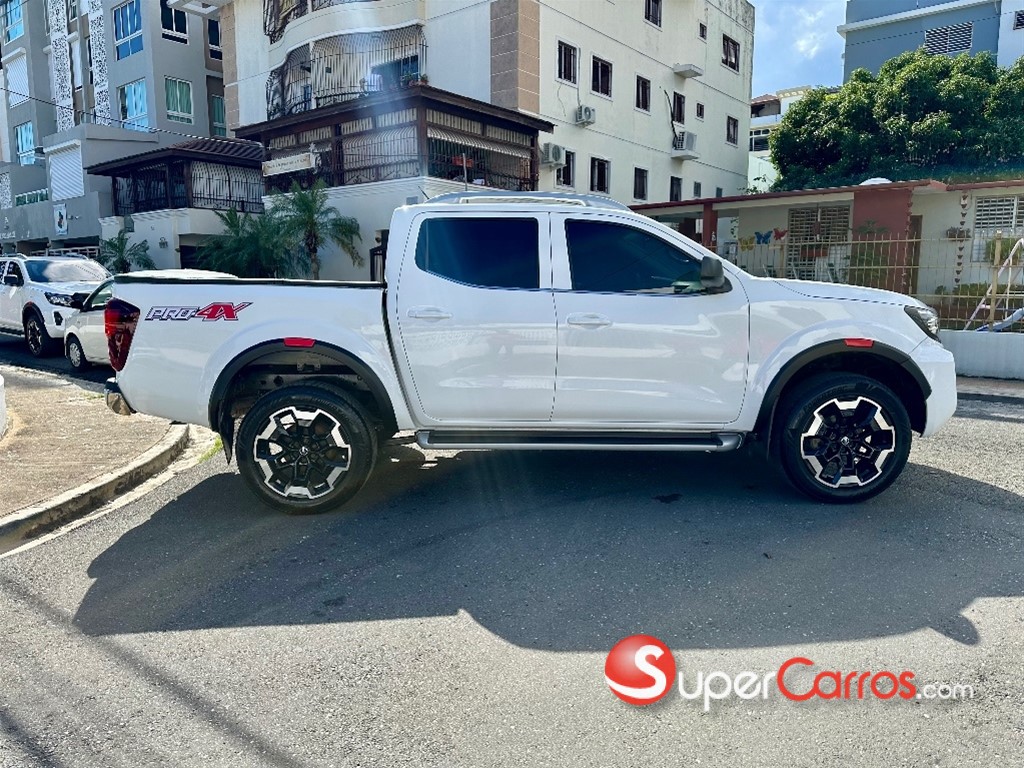 2021 Nissan Frontier — foto 10 / 12