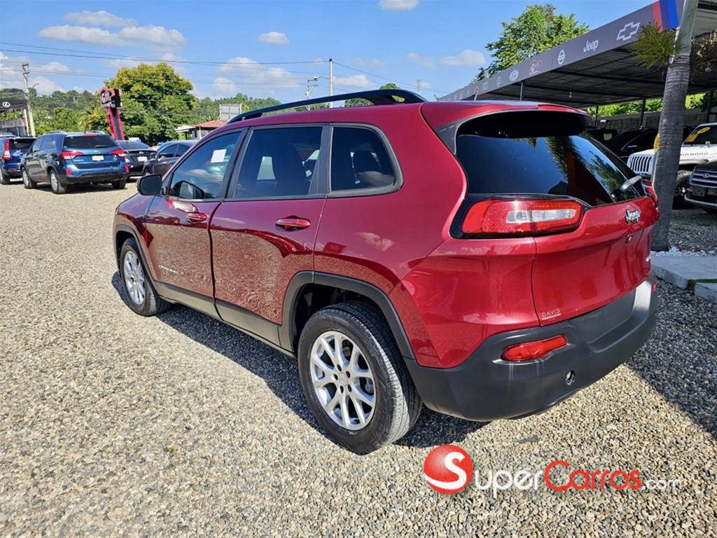 2016 Jeep Cherokee Latitude — foto 6 / 11