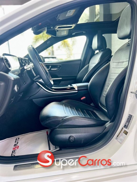 2023 Mercedes-Benz Clase C 300 AMG — foto 6 / 11