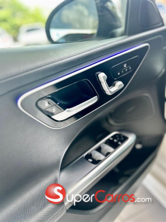 2023 Mercedes-Benz Clase C 300 AMG — foto 7 / 11
