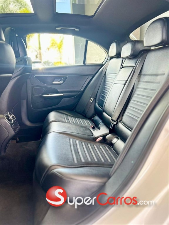 2023 Mercedes-Benz Clase C 300 AMG — foto 8 / 11