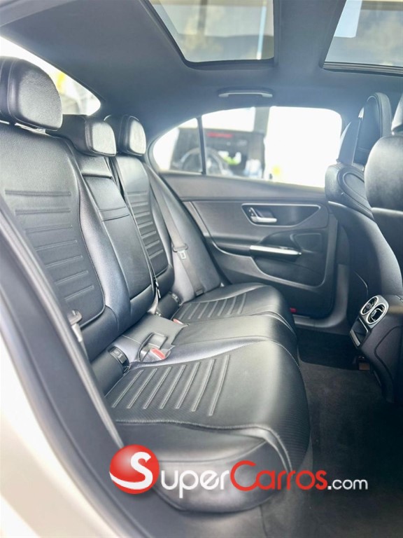 2023 Mercedes-Benz Clase C 300 AMG — foto 10 / 11