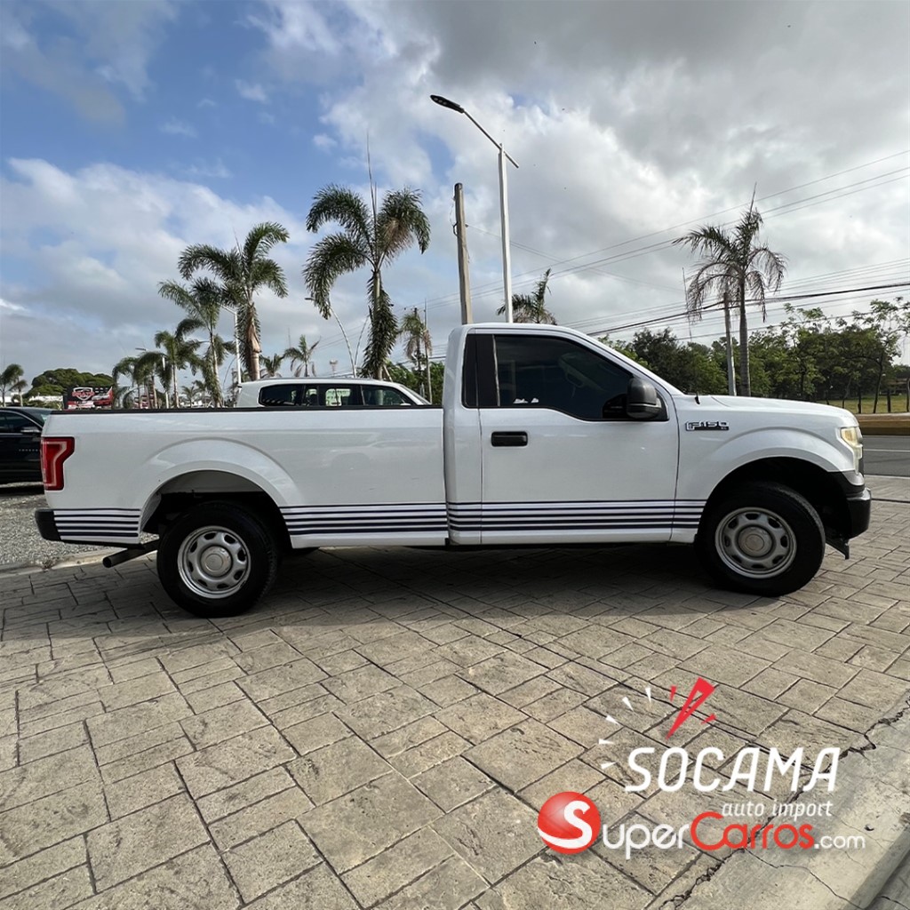 2017 Ford F 150 XL — foto 4 / 10