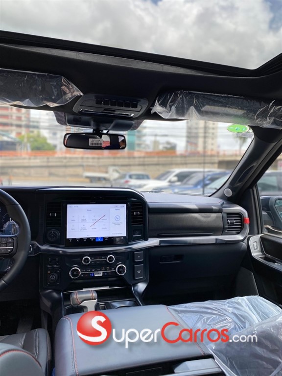 2025 Ford F 150 Raptor — foto 9 / 12