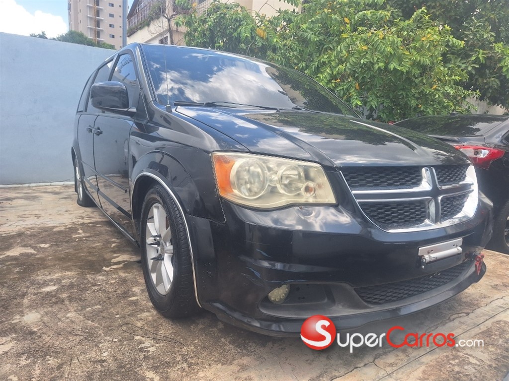 2015 Dodge Caravan SXT — foto 2 / 8