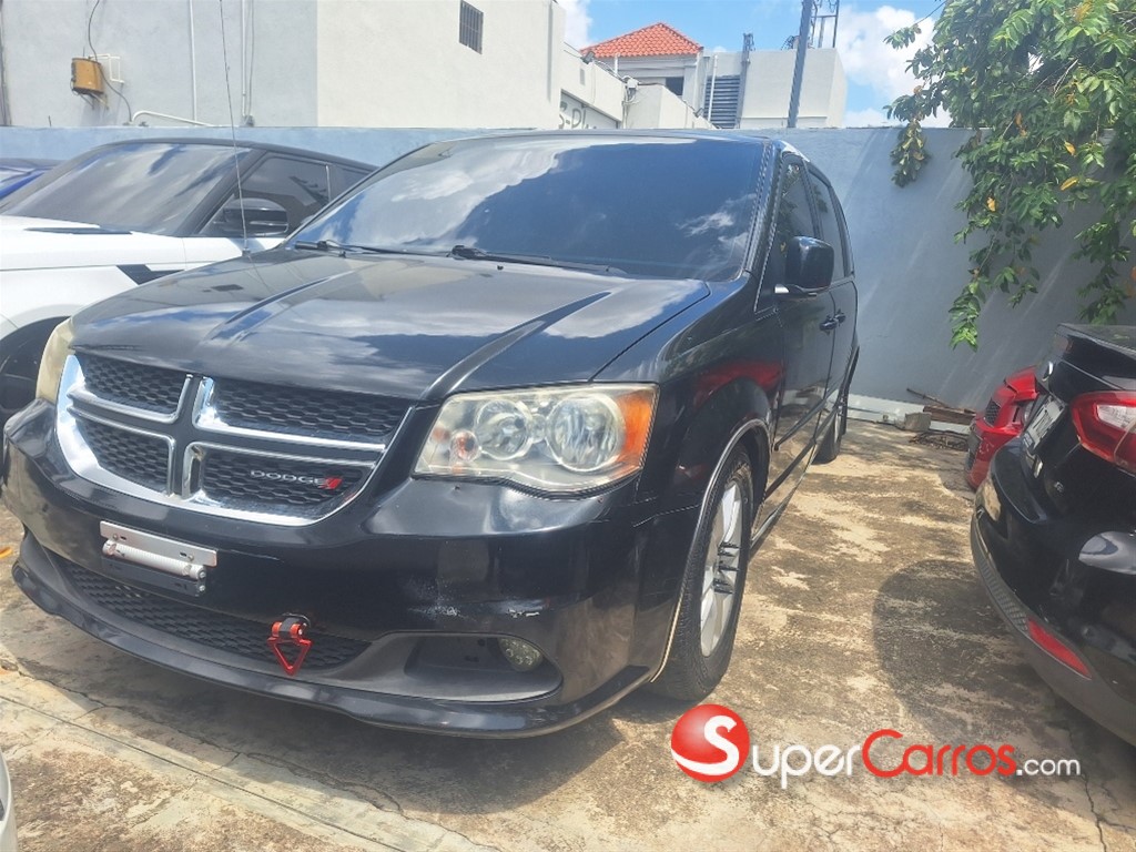 2015 Dodge Caravan SXT — foto 8 / 8