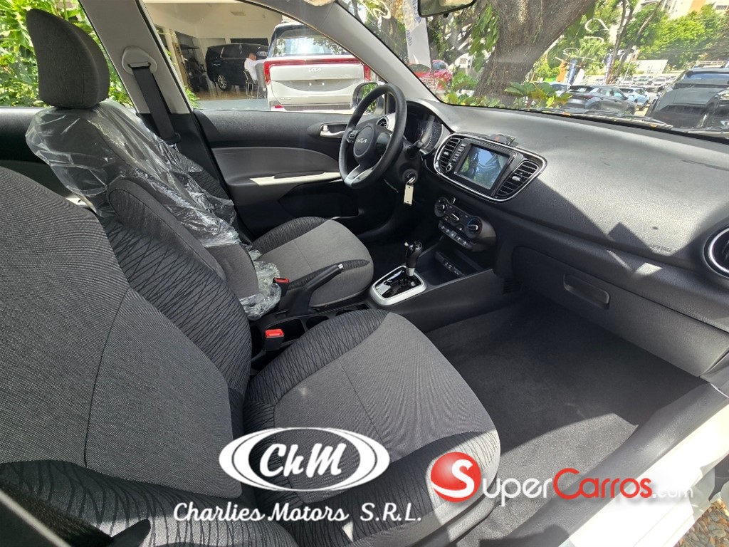 2026 Kia Soluto — foto 8 / 12