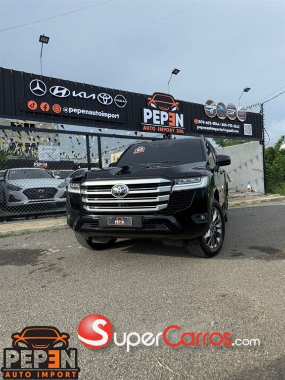 2022 Toyota Land Cruiser 70 ANIVERSARIO