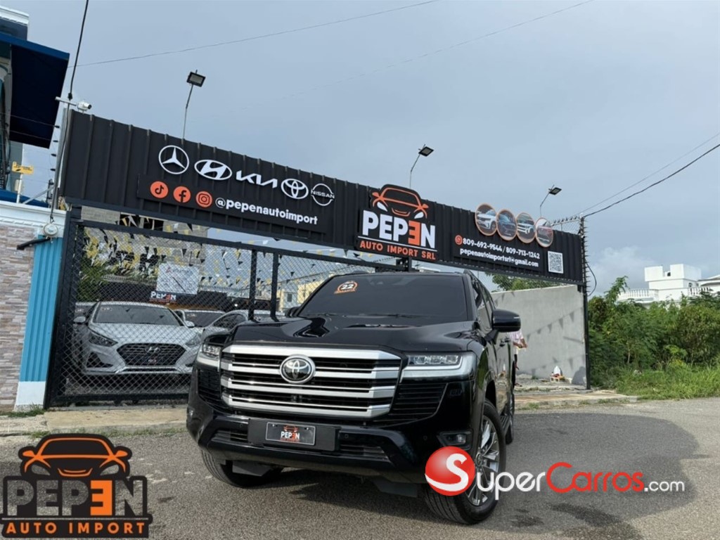 2022 Toyota Land Cruiser 70 ANIVERSARIO — foto 3 / 11