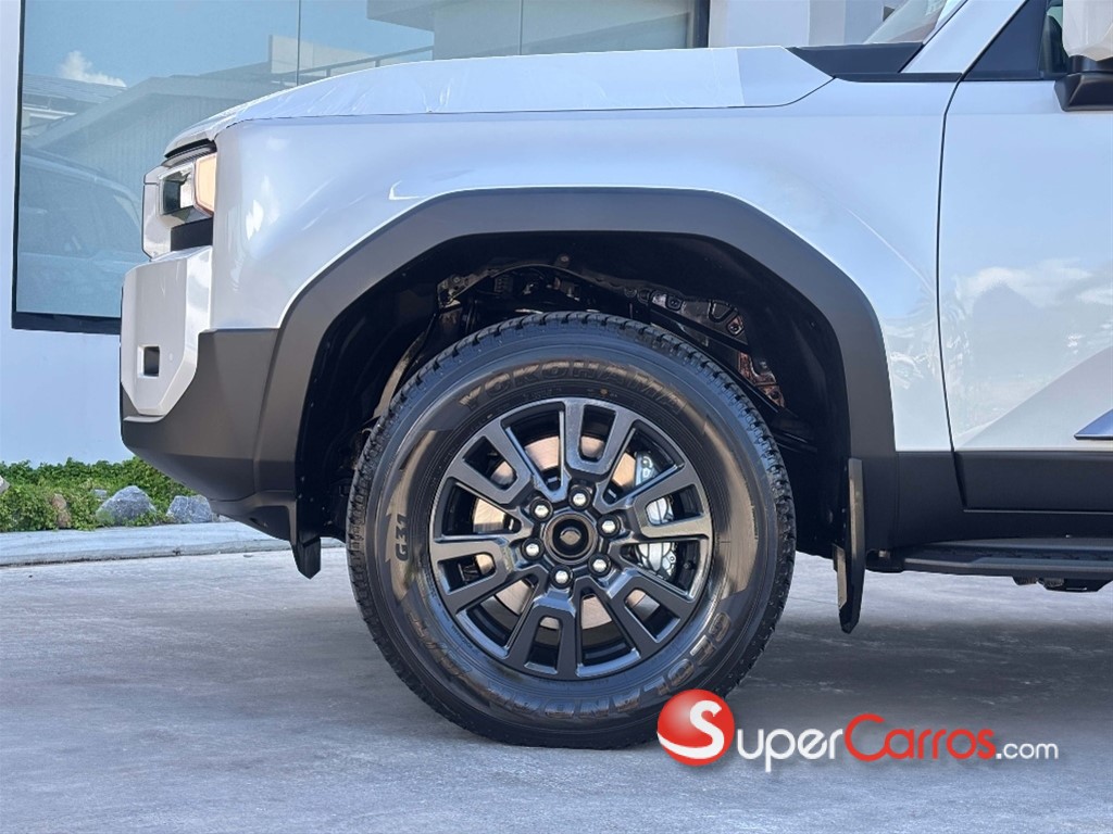 2026 Toyota Land Cruiser Prado All Rounder — foto 2 / 9