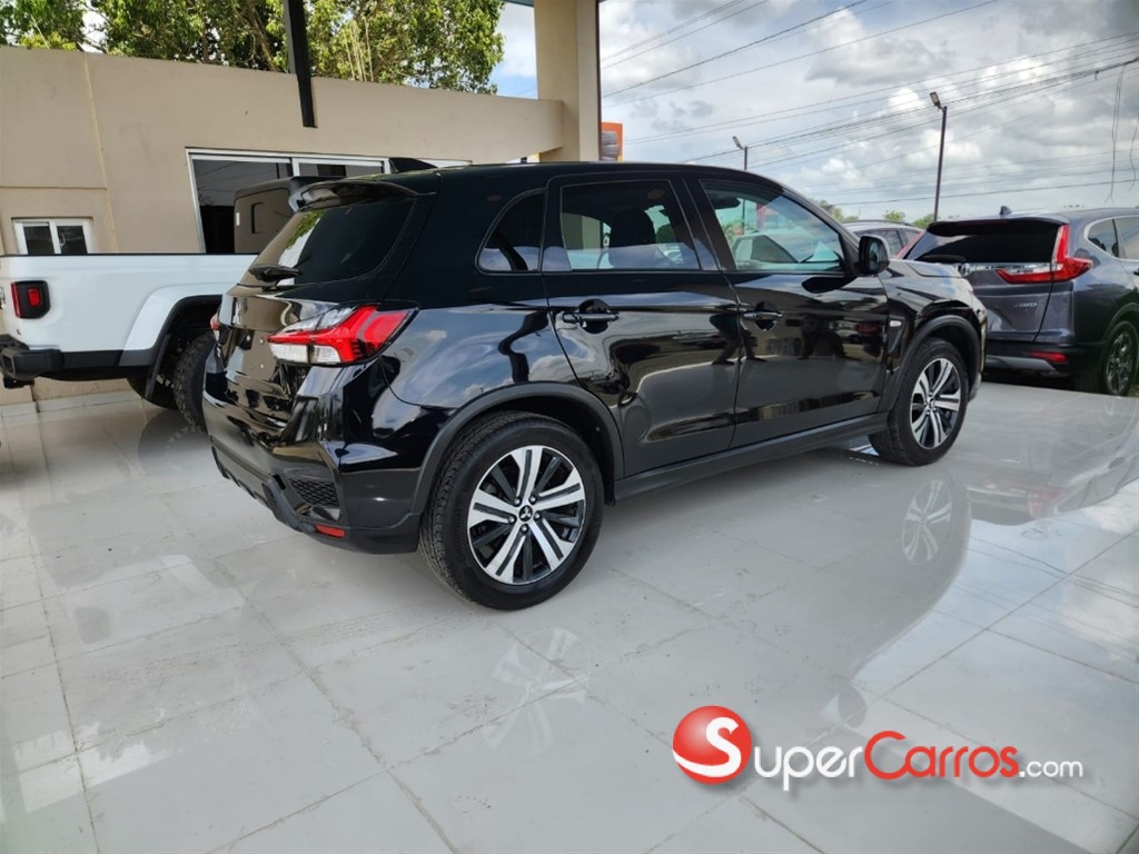 2021 Mitsubishi Motors Outlander Sport SE — foto 4 / 11