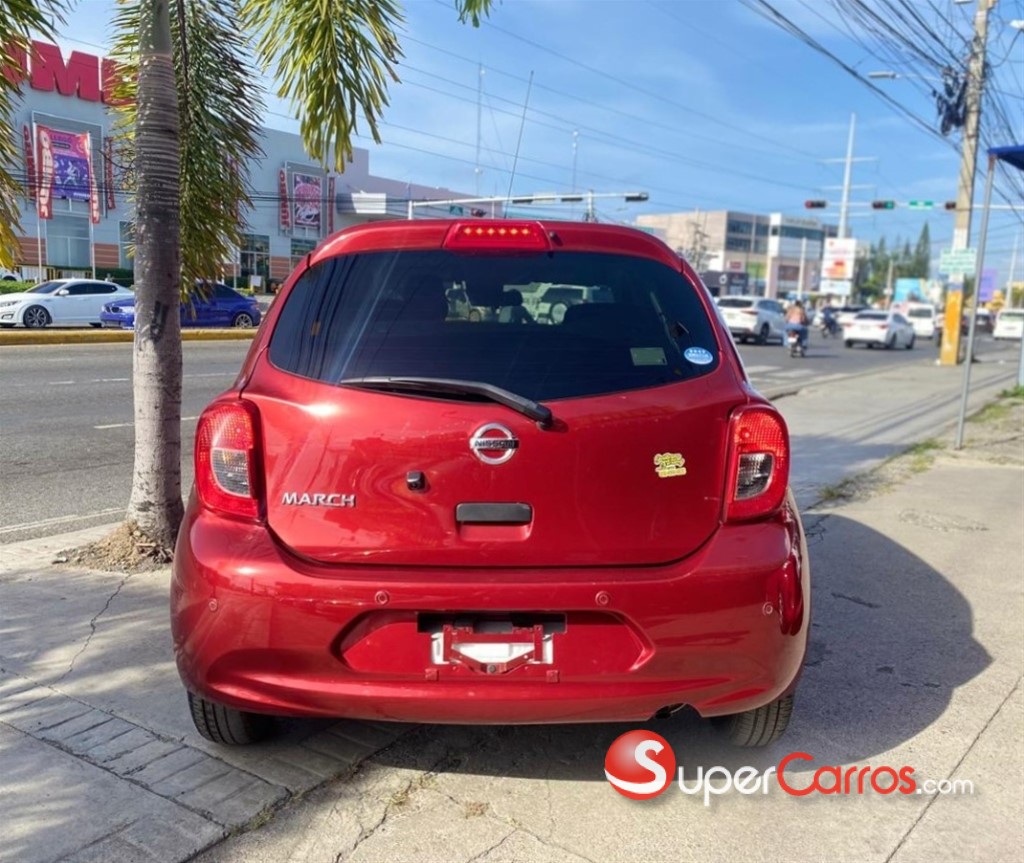 2022 Nissan March — foto 7 / 11