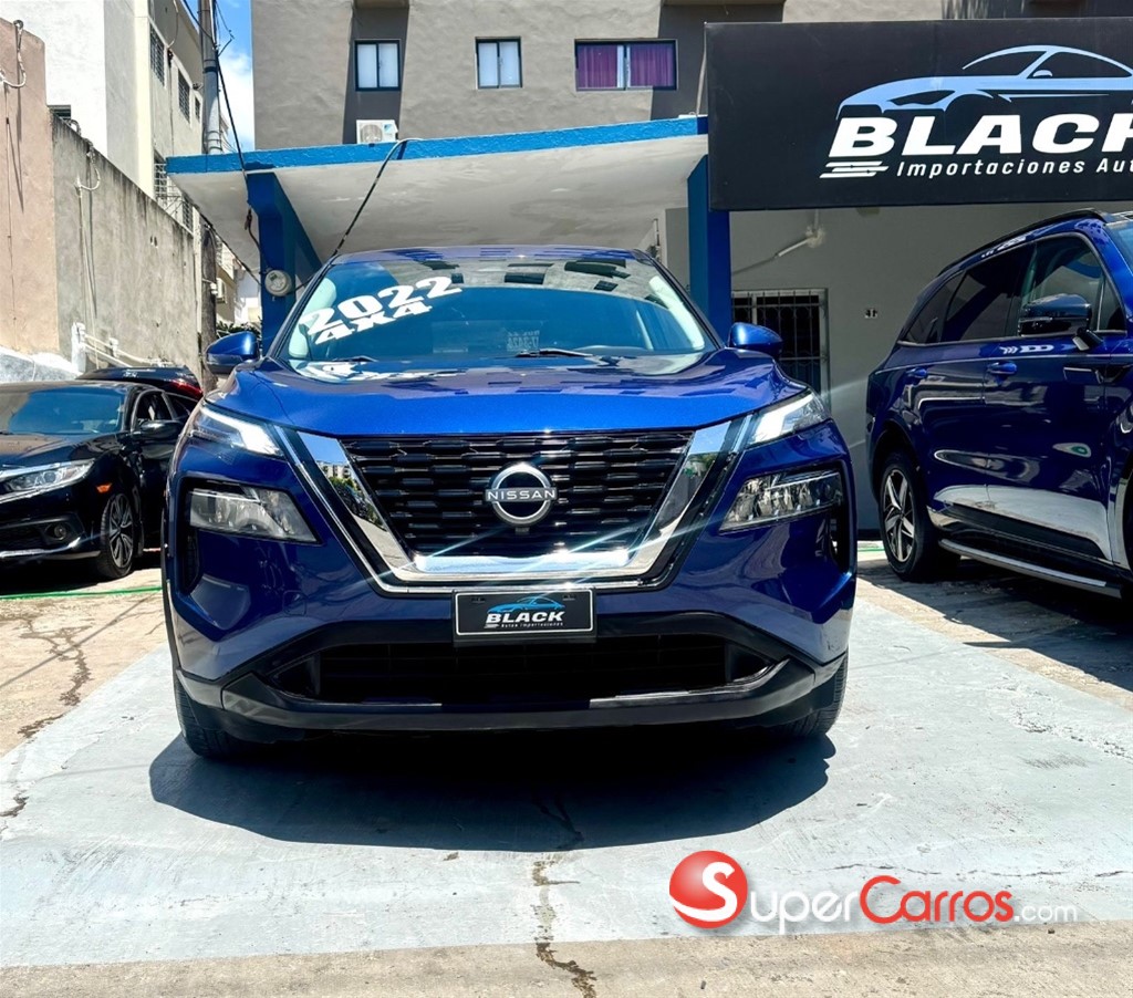 2022 Nissan Rogue SV — foto 2 / 12