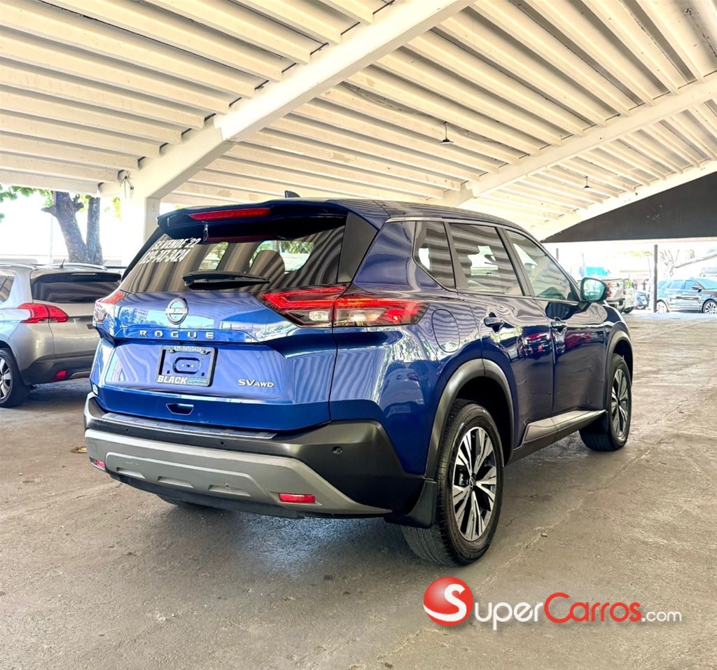 2022 Nissan Rogue SV — foto 4 / 12