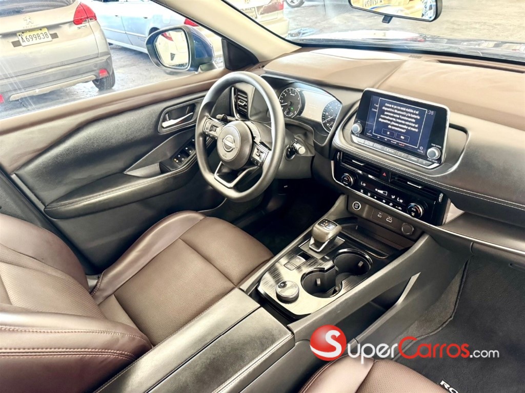 2022 Nissan Rogue SV — foto 11 / 12