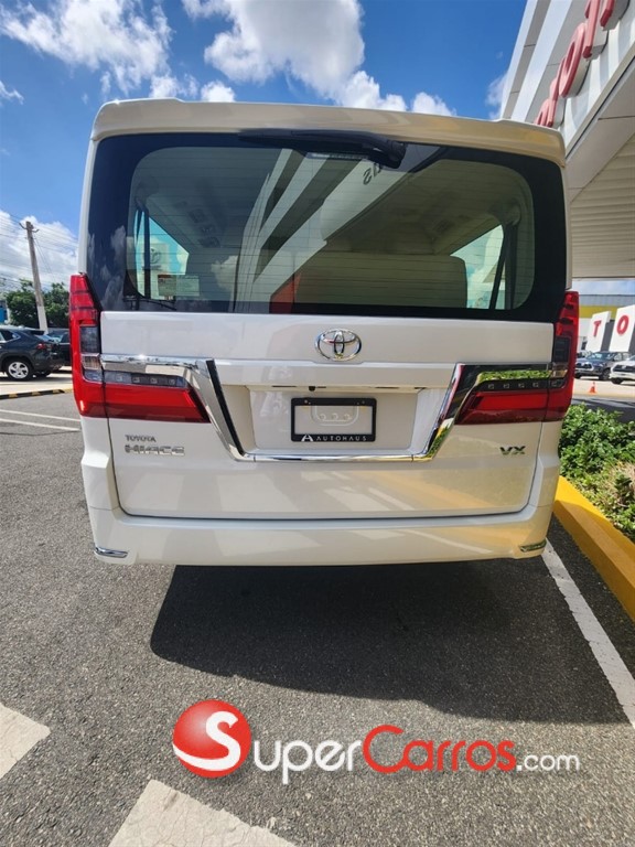 2025 Toyota Hiace GLX — foto 6 / 11